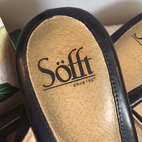 SOFFT SLIP ON LEATHER WEDGES - Picture 3 of 7